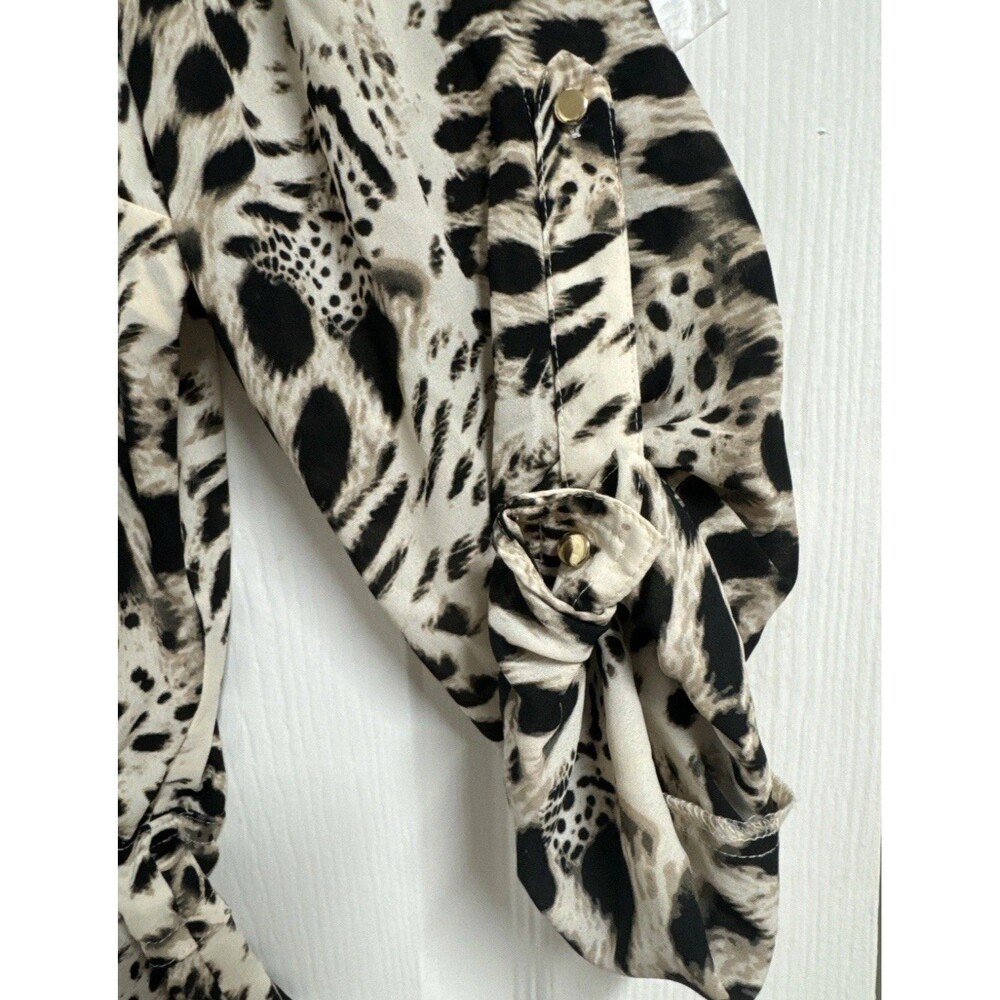Jennifer Lopez Size 6 Romper Animal Print Long Or 3/4 Sleeve Buttons Mob Wife - Picture 4 of 12